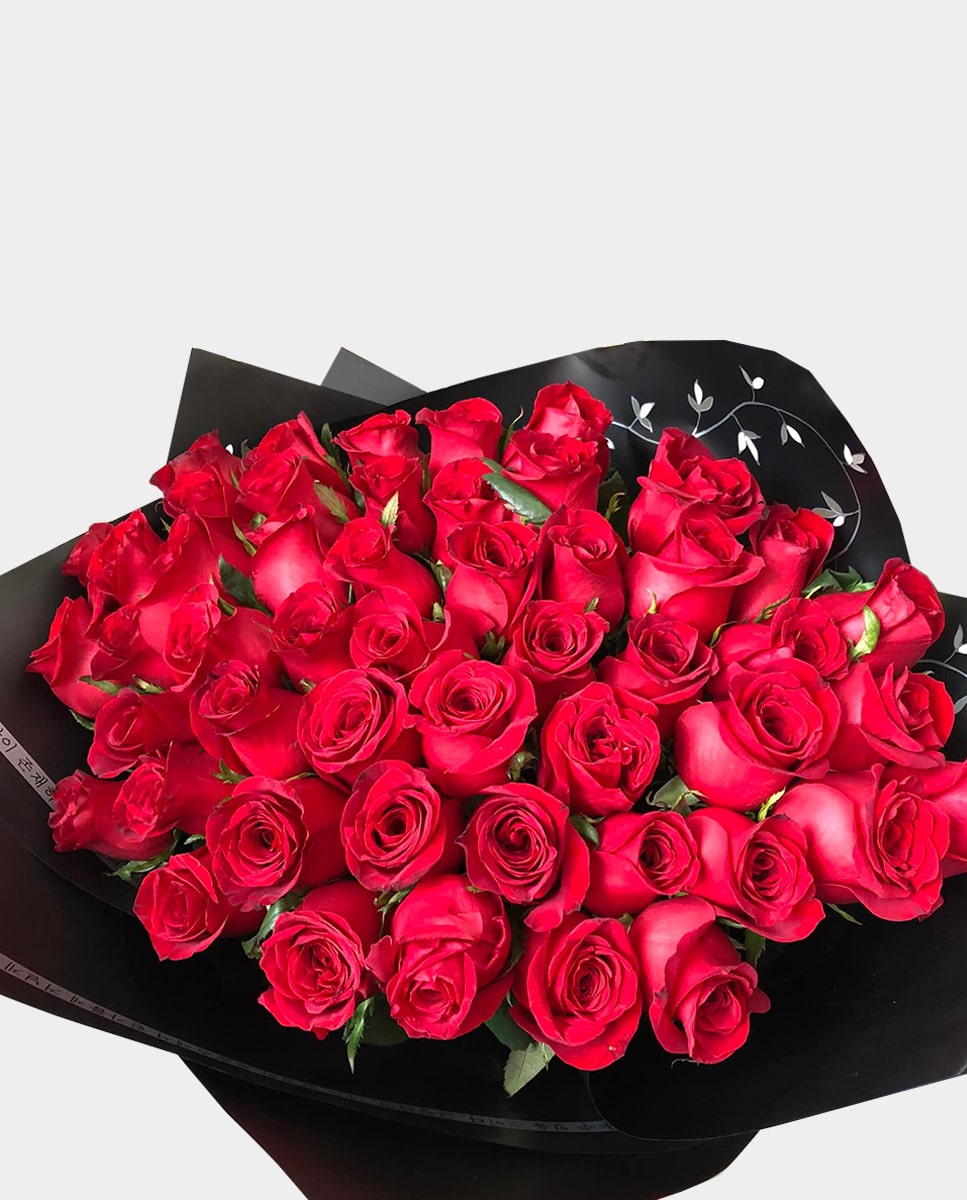50 Rosas - Ramo de rosas rojas - Florería en Tijuana